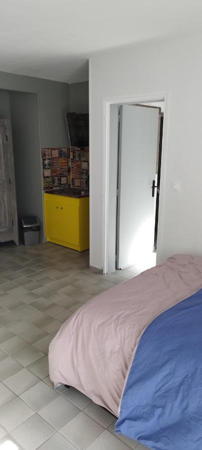 Studio Cosi Idealement Place Au Coeur De Ville بورج المظهر الخارجي الصورة